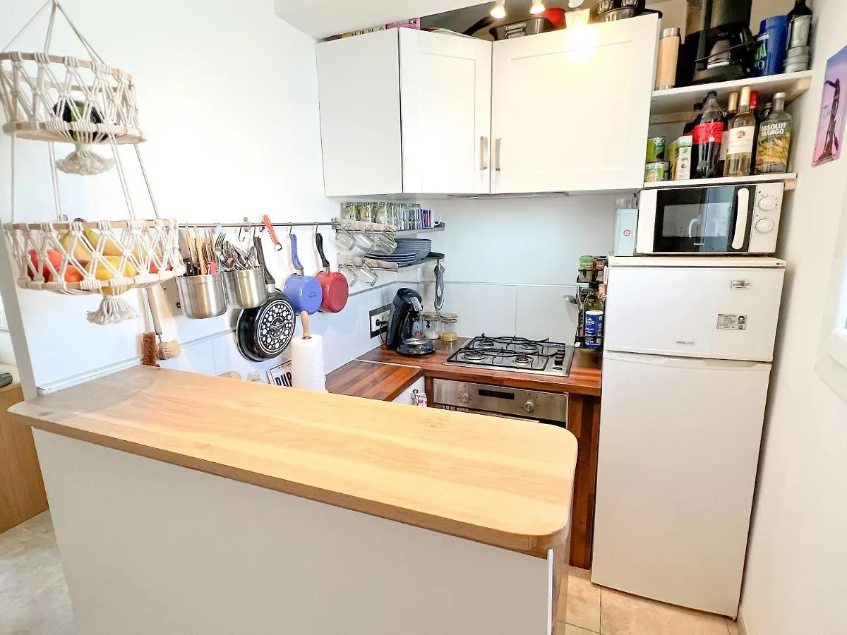 Apartment Appartement En Bord De Mer Toulon