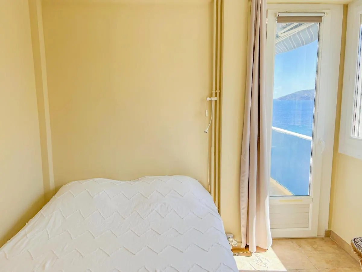 Apartment Appartement En Bord De Mer Toulon