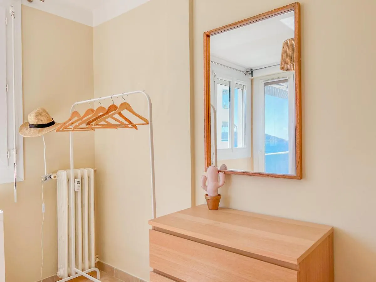 Apartment Appartement En Bord De Mer Toulon France